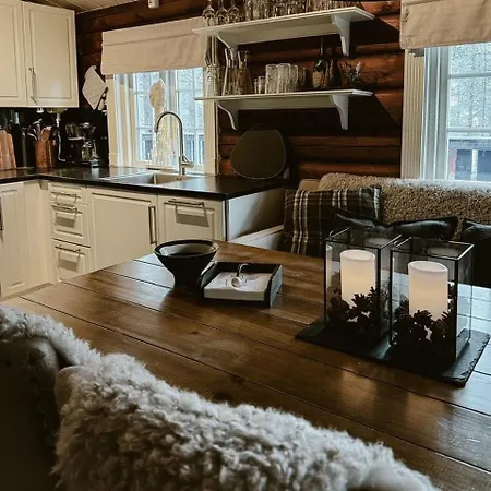 Holiday home Log In With Jacuzzi And Access
